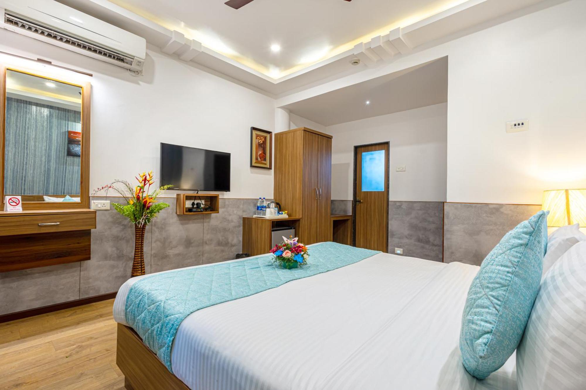 Salcete Beach Resort Colva Exterior photo